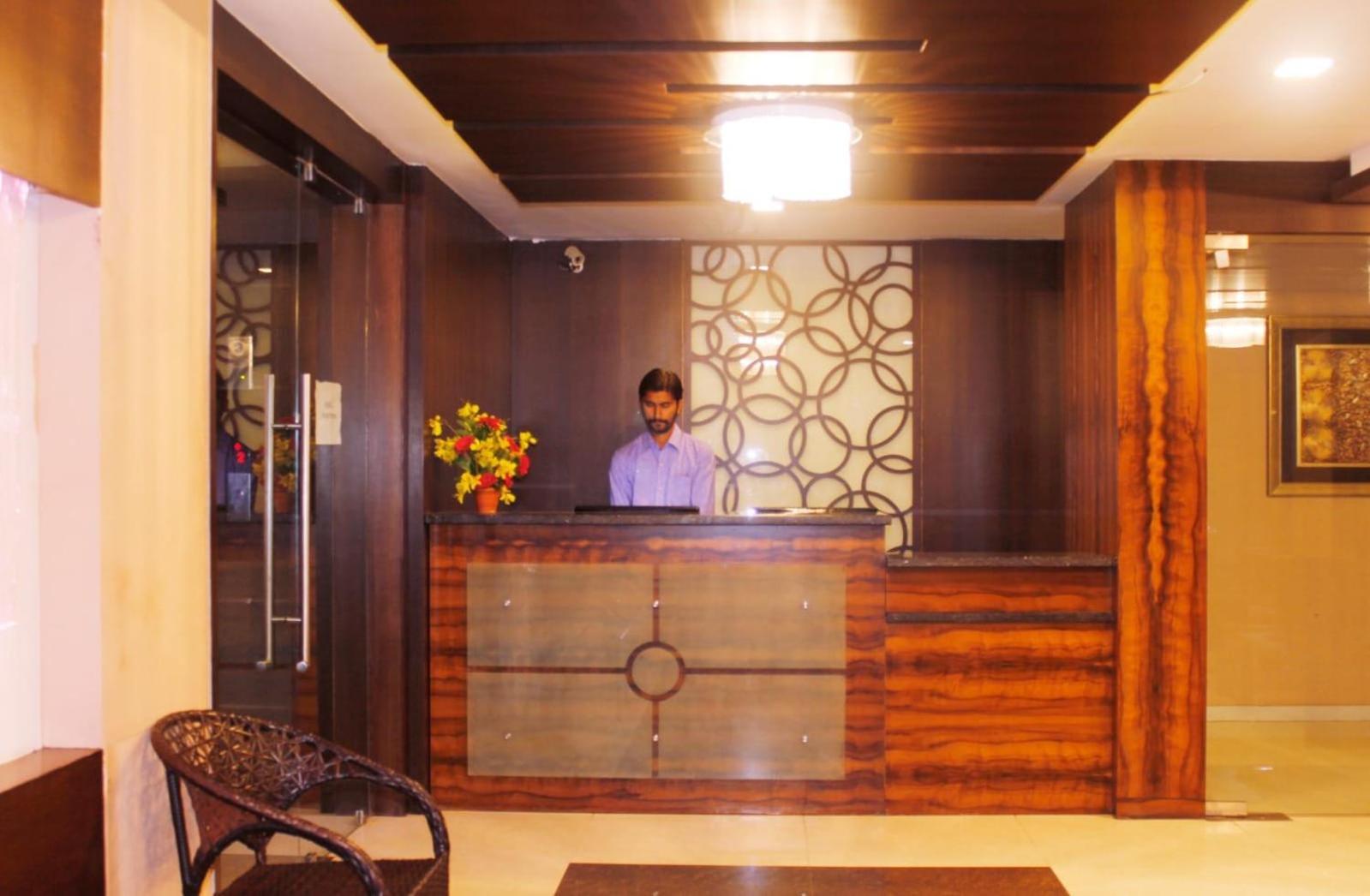 7Th Sky Hotel & Restaurent Sirohi Екстериор снимка